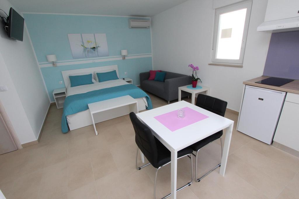 Studio Emanuel Rovinj Buitenkant foto